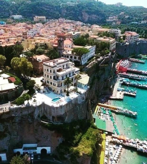 Villa La Terrazza Suites ソレント エクステリア 写真